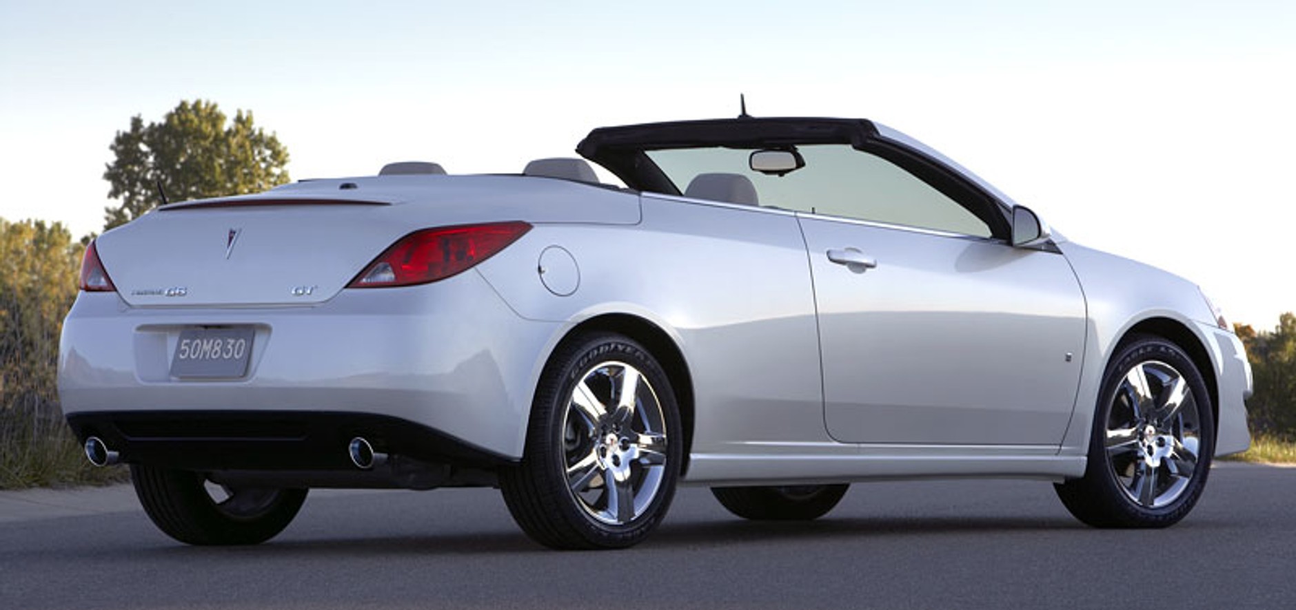 Los Angeles 2008: Pontiac G6 – facelifting na rok modelowy 2009