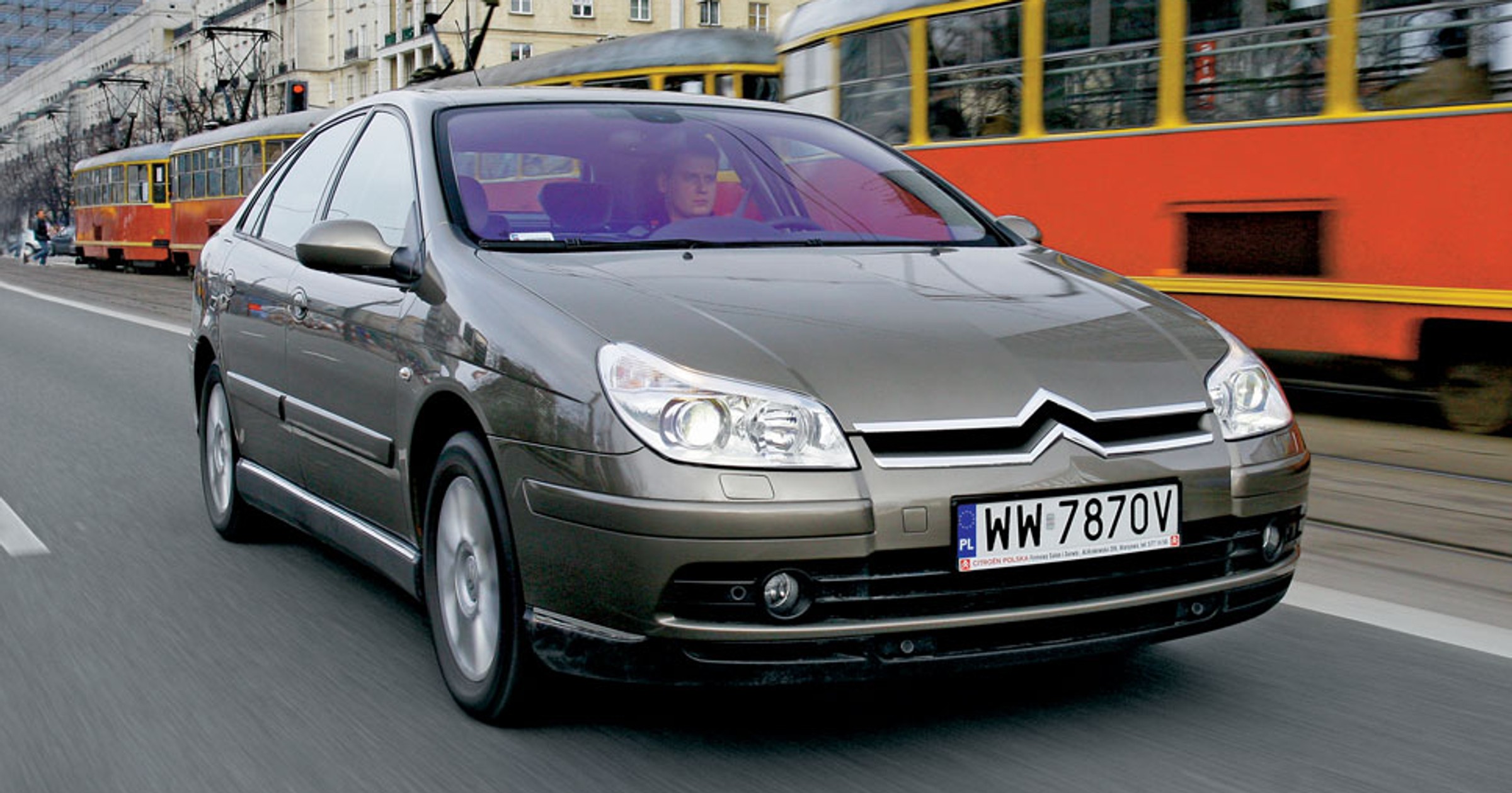 Komfortowy, oszczędny i niedrogi - sprawdzamy Citroena C5 2.0 HDi