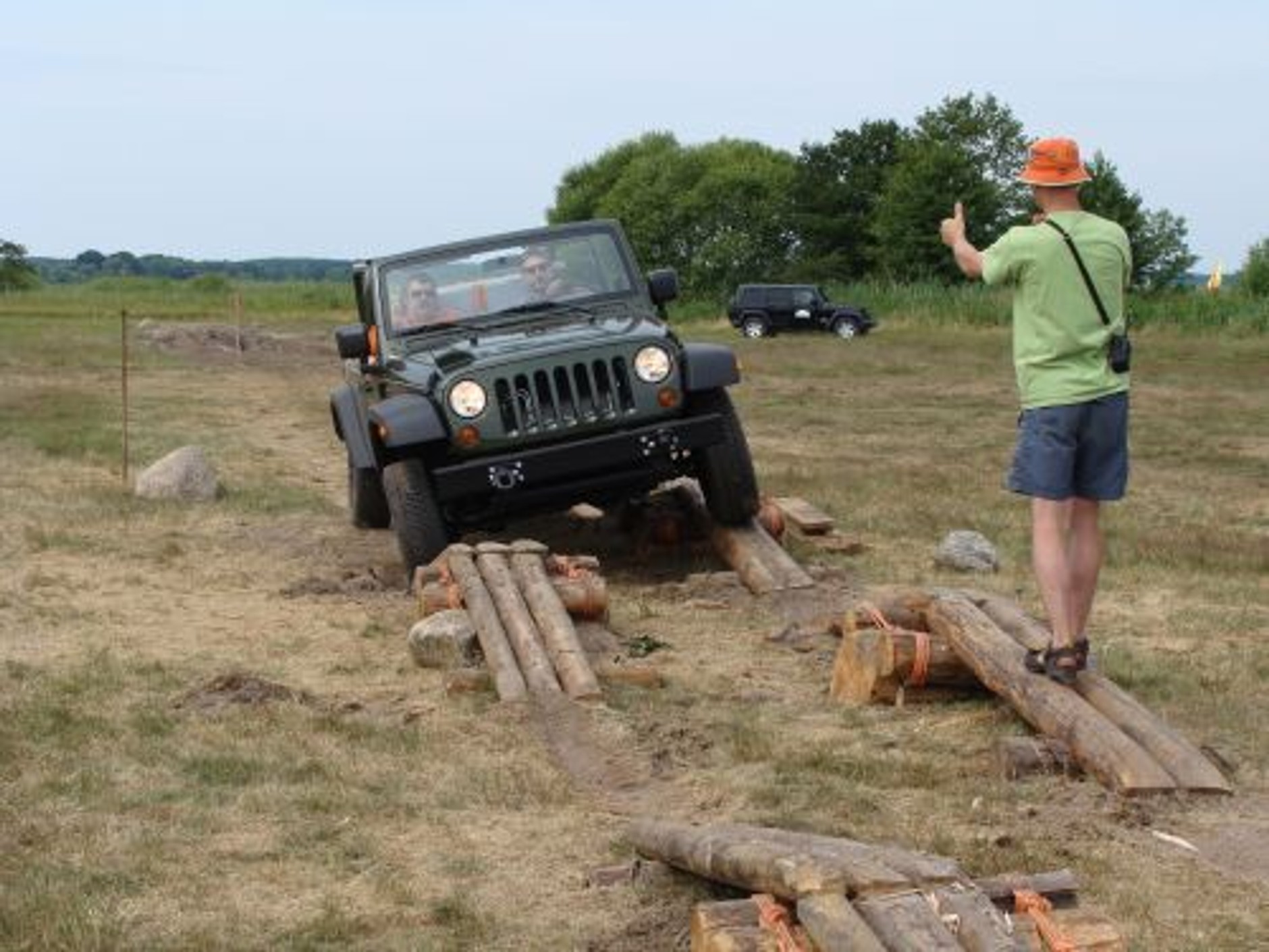 Jeep J8 zaprezentowany na Euro Camp Jeep 2008