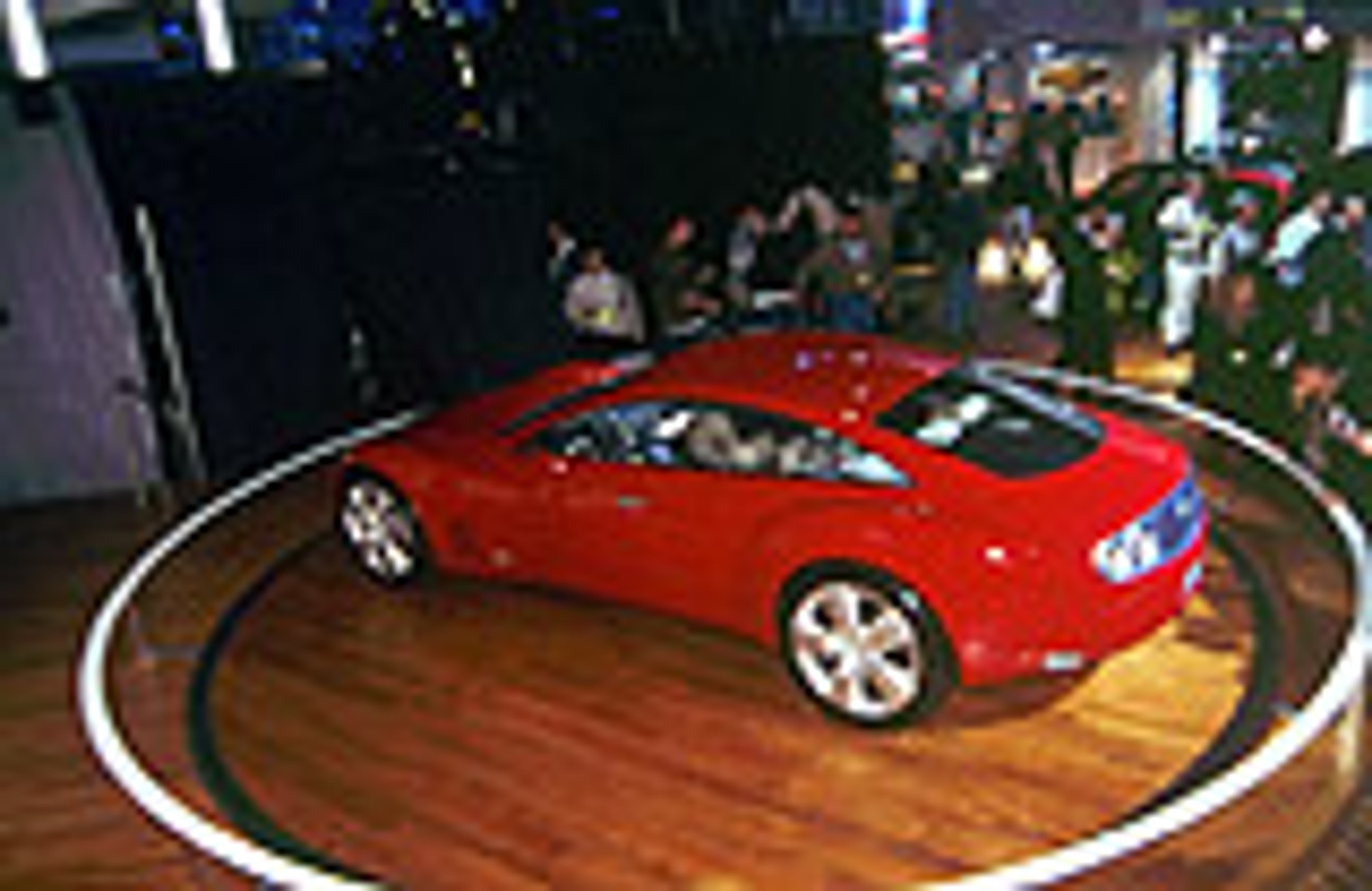 Wystawa samochodowa Detroit 2003