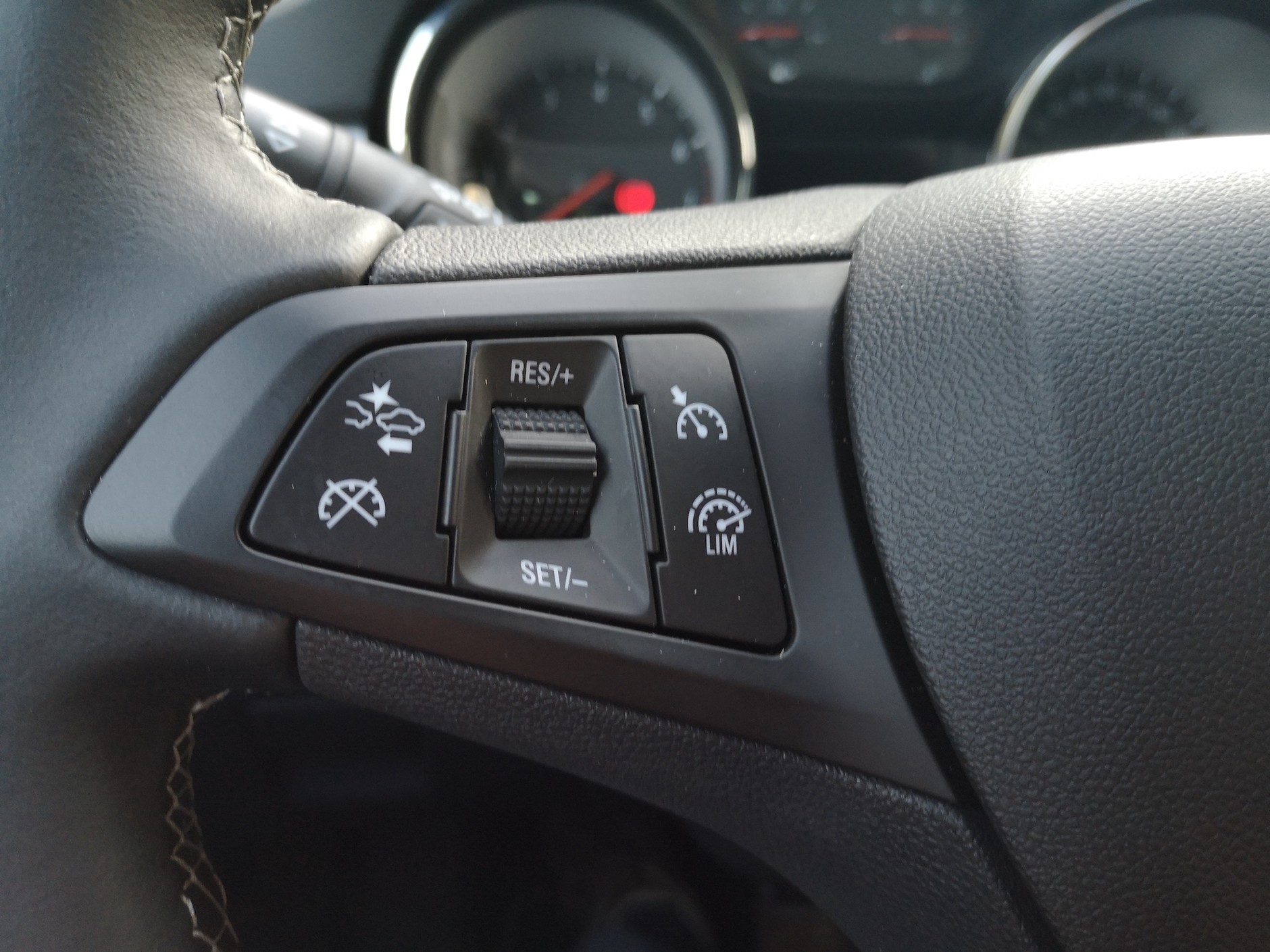 Opel Astra GS Line 1.2/130 KM