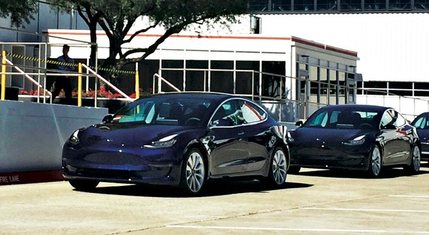 Tesla Model 3 - wizja staje się rzeczywistością