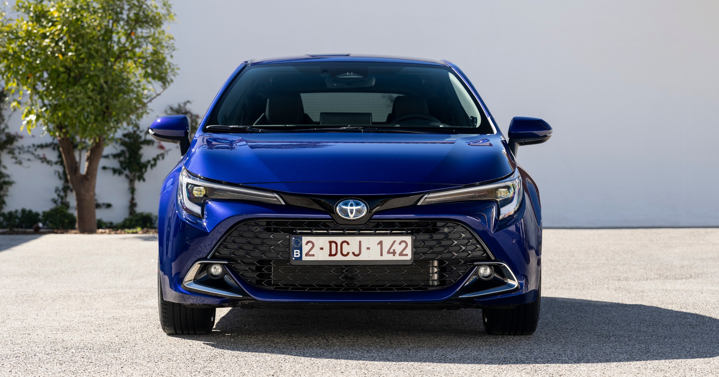 2023-COROLLA-Hatchback-DPL-02