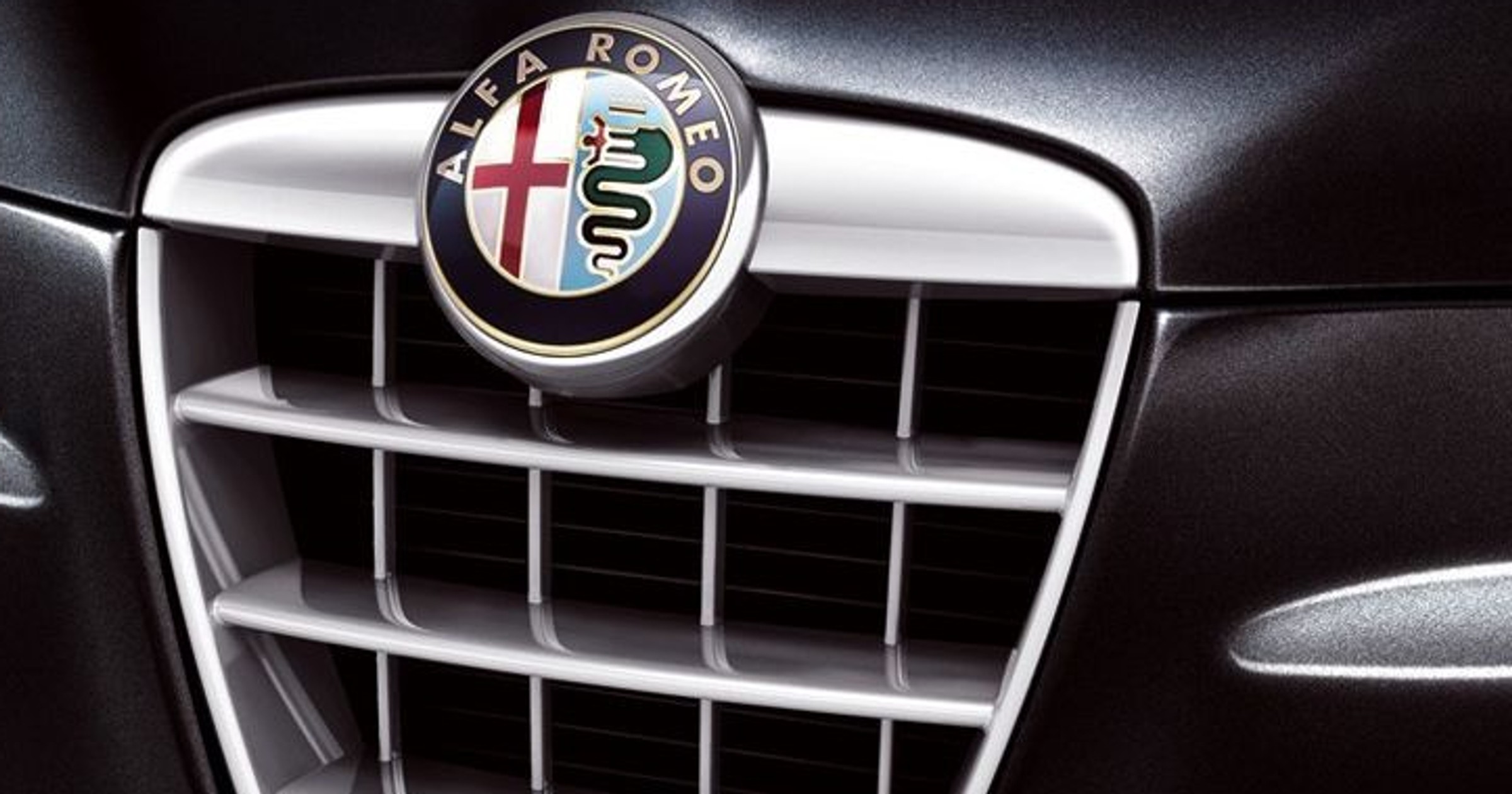 Alfa Romeo: rajd i wielka parada w Mediolanie z okazji 100-lecia (26-27.07.2010)