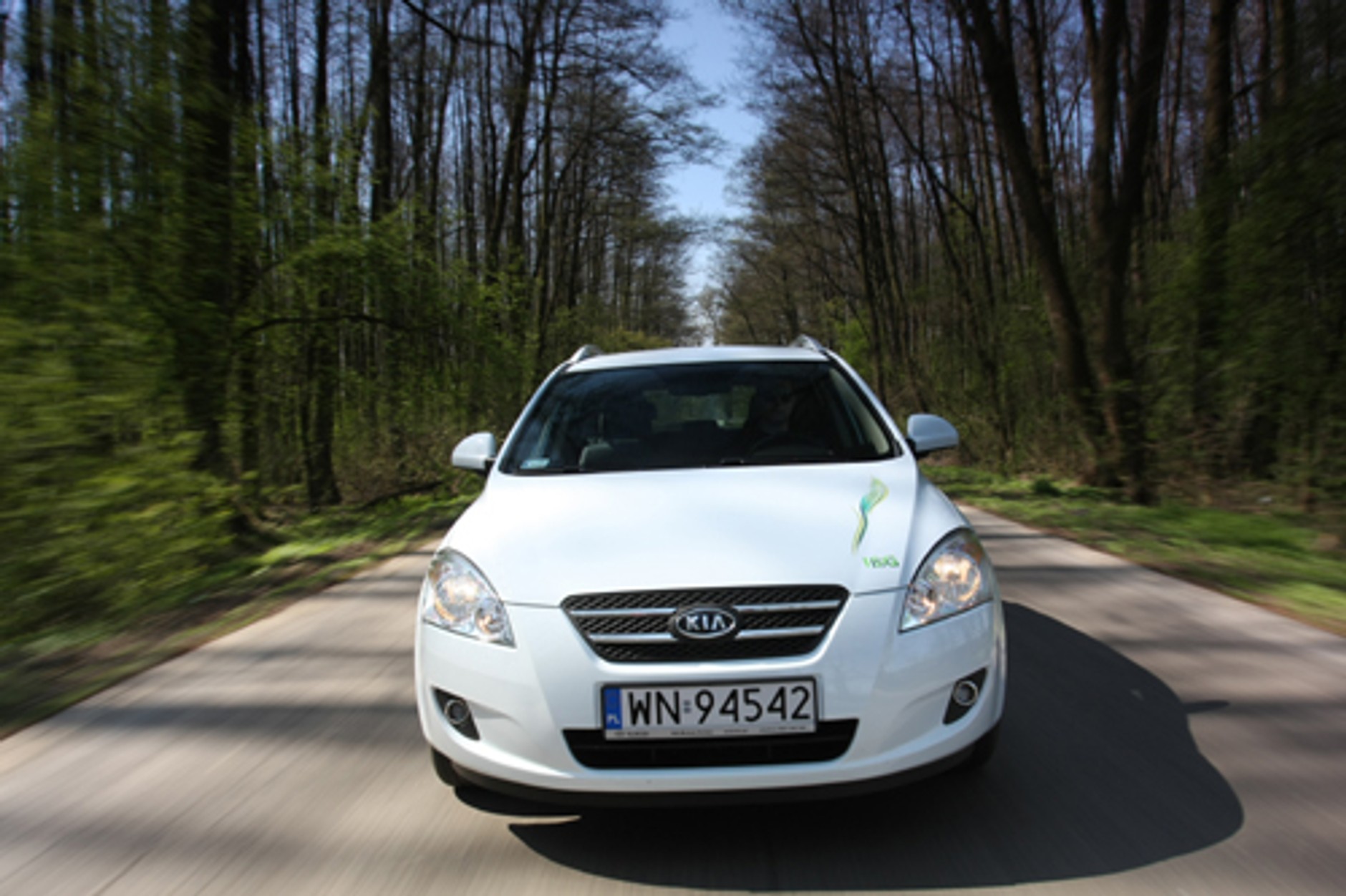 Kia ceed SW ISG: Ekologiczna na miasto