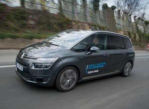 Sukces autonomicznych aut Grupy PSA