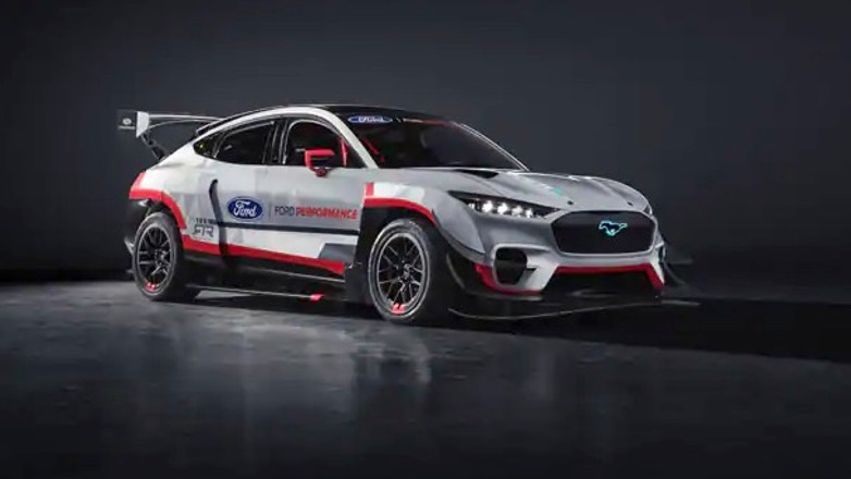 Ford Mustang Mach-E 1400