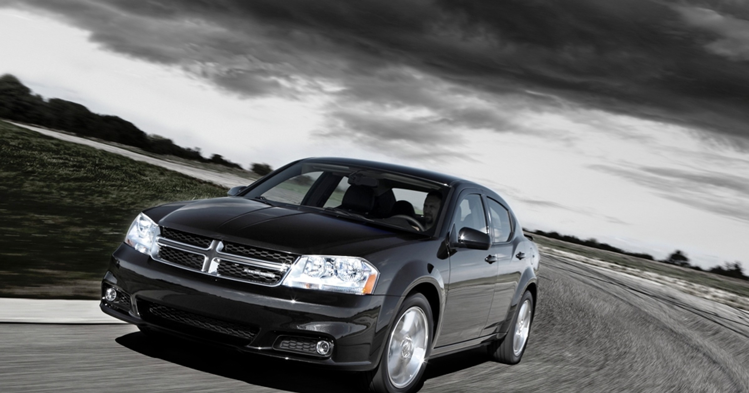 Dodge Avenger FL z poprawionym wyglądem i lepszą techniką