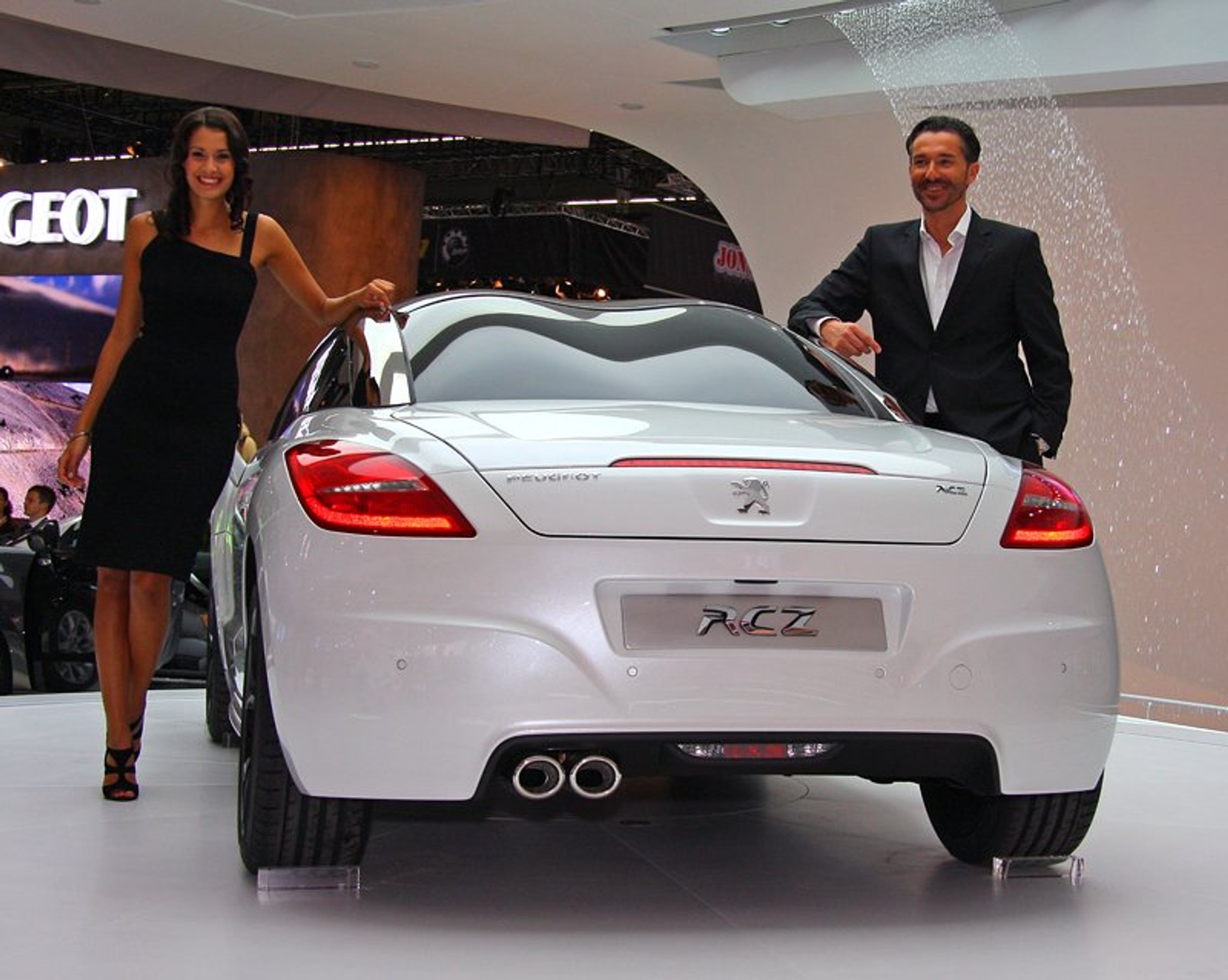 IAA Frankfurt 2009: 81 premier światowych, 753 wystawców z 30 krajów (fotogaleria I.)