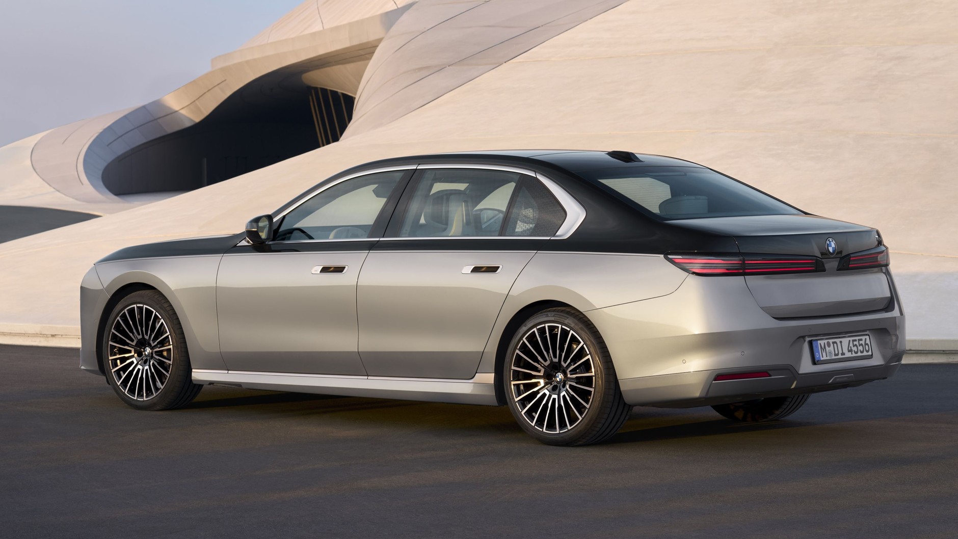 BMW serii 7 (7. generacja; G70; wersja po modernizacji)