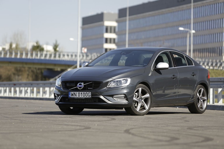 Volvo S60 T6 - Szybkie, ale nie sportowe