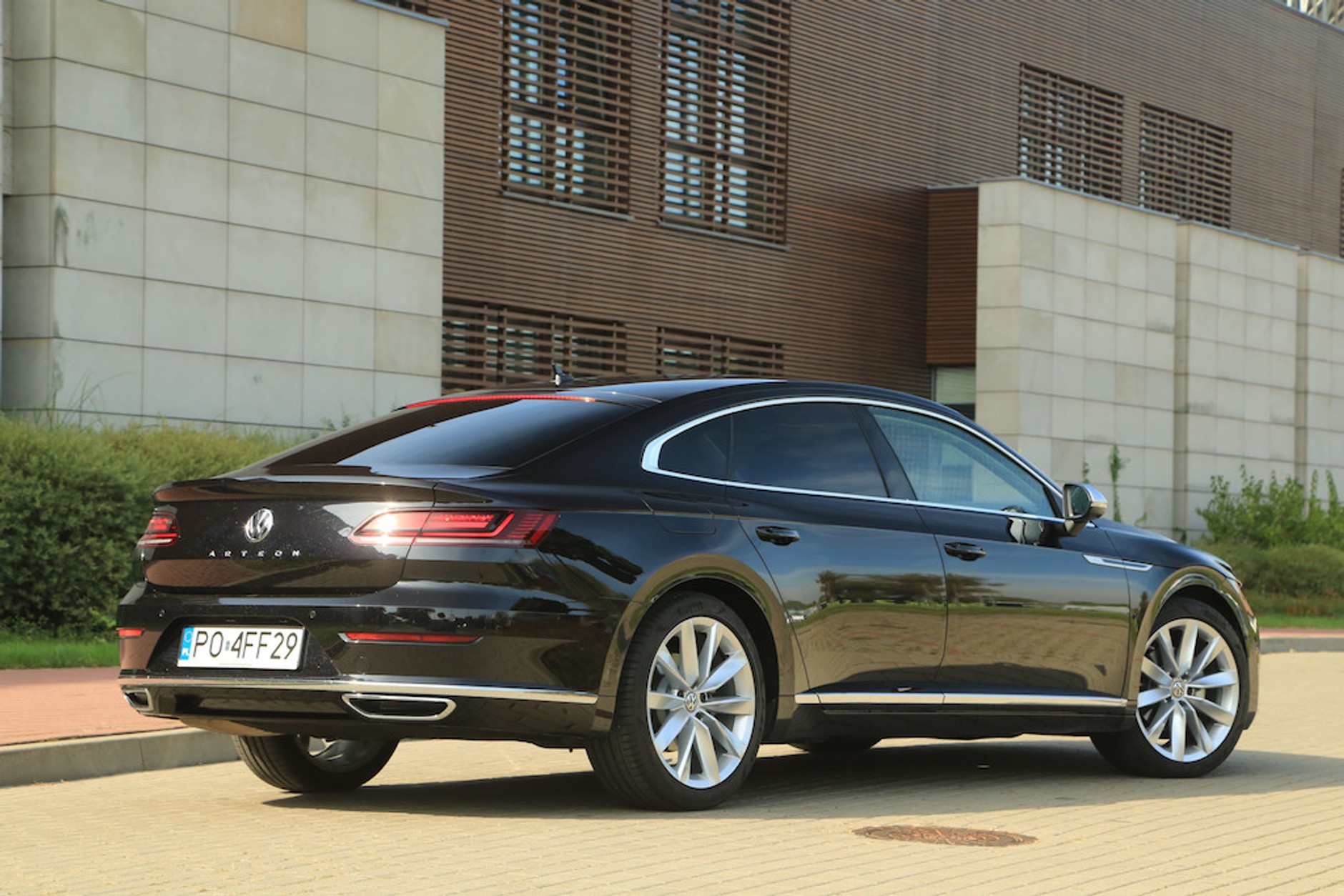 Volkswagen Arteon – ładniejszy brat Passata