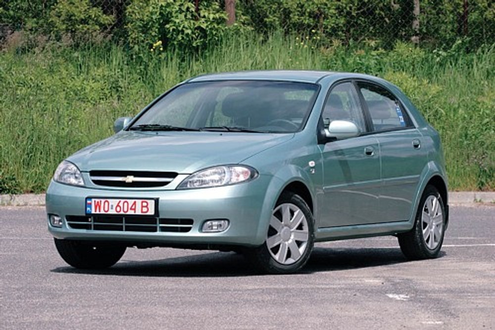Chevrolet Lacetti 1.6 16V SX - Kompakt dla oszczędnych?
