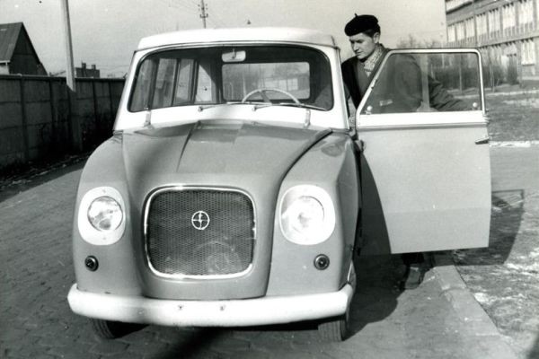 Syrena w wersji mikrobus