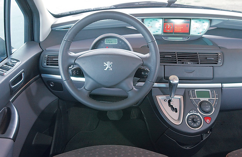 Peugeot 807