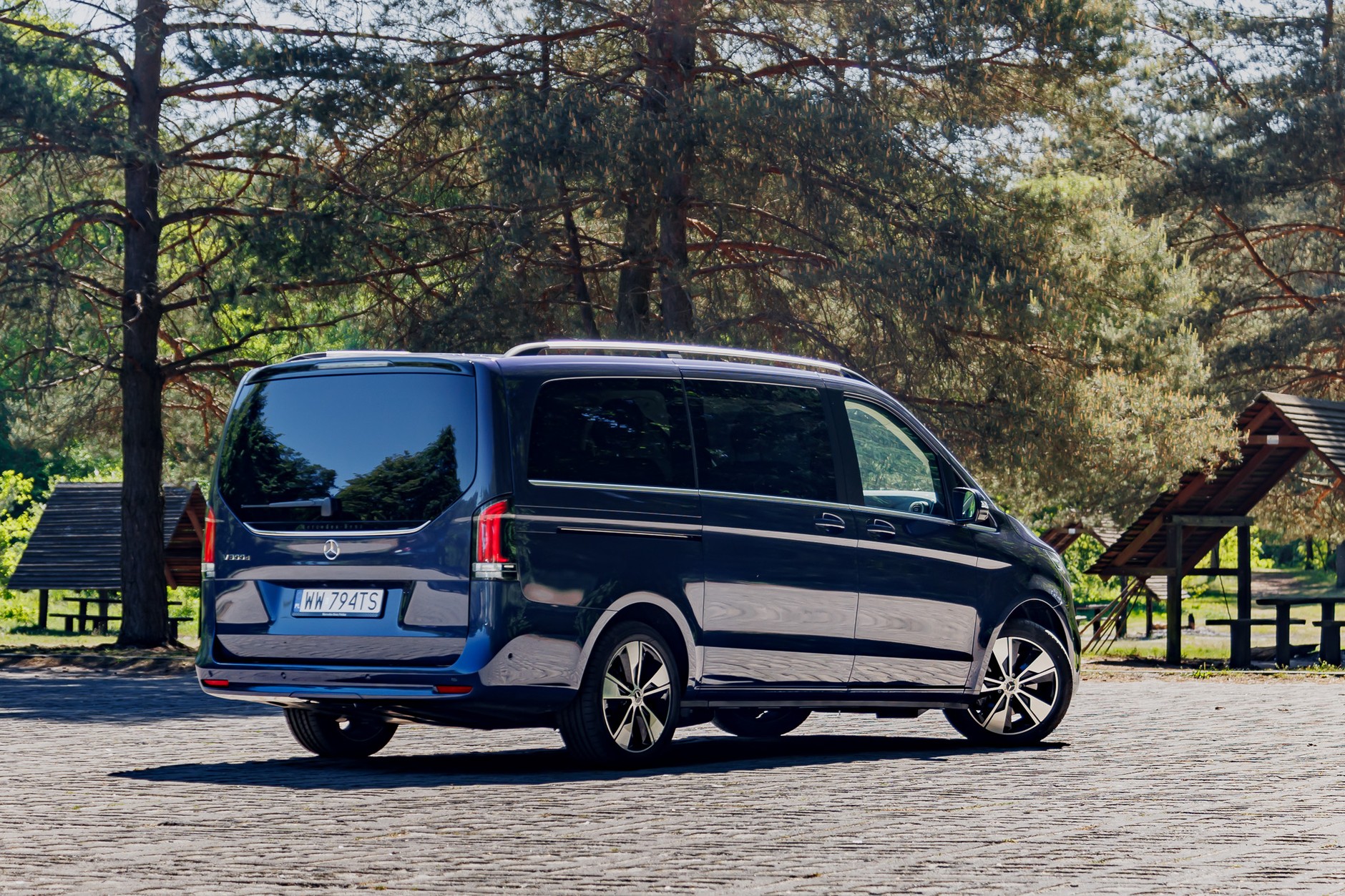 2024 Mercedes V300d