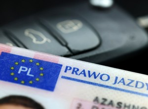 Albo wolność, albo polskie prawo jazdy: dylemat Białorusina z podwójnym obywatelstwem