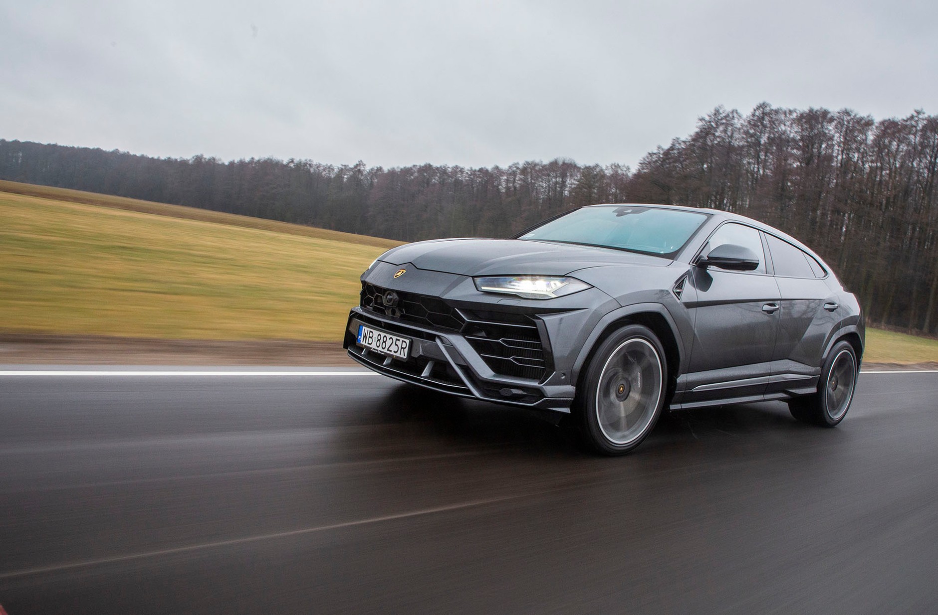 Lamborghini Urus - najdynamiczniej przyspieszający SUV na Ziemi