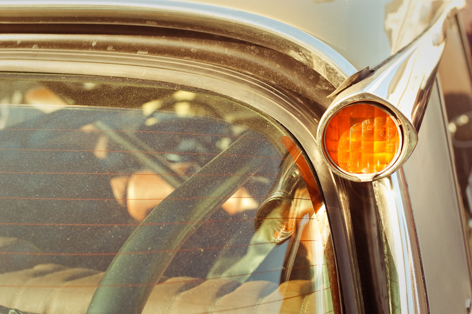 Monte Carlo 2012: Zabytkowe rajdówki na Placu Teatralnym