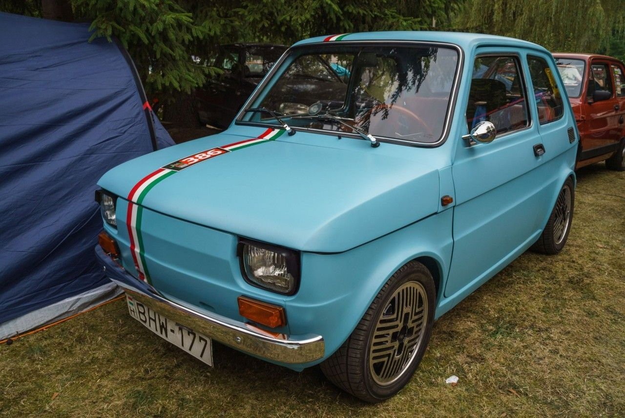 500 małych Fiatów w Krakowie