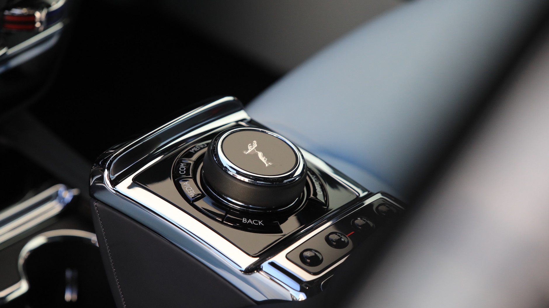 Rolls-Royce Phantom (2022, VIII Series II)