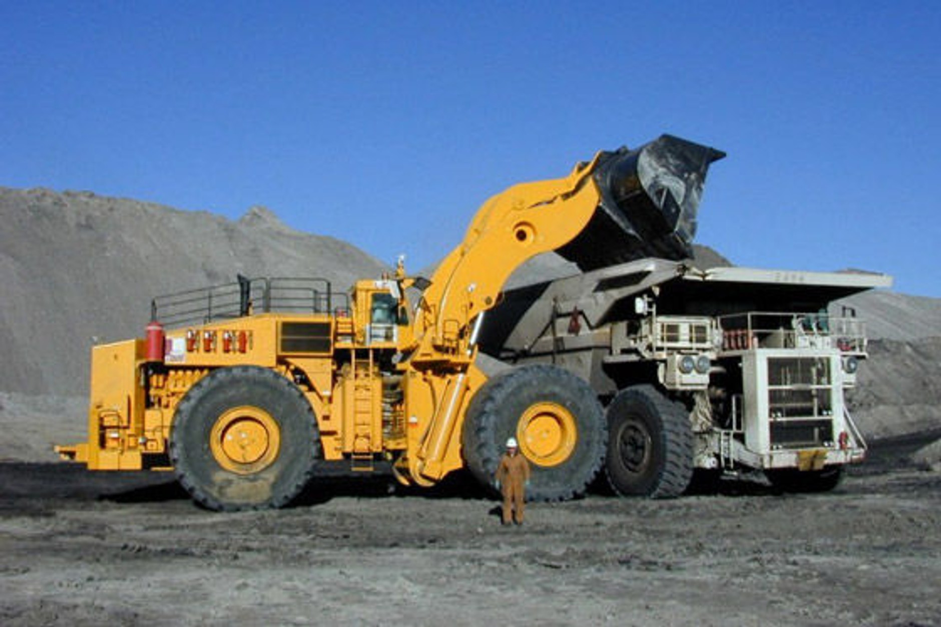 Ekstremalne ciężarówki: czyli kolosy w kopalniach