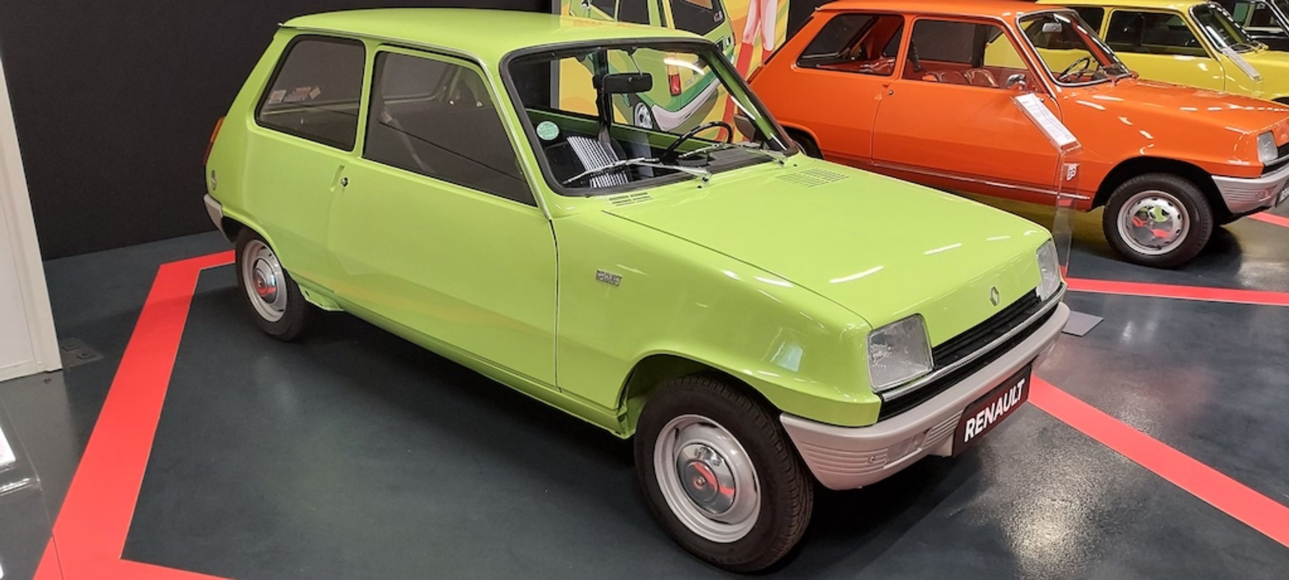 50 lat Renault 5