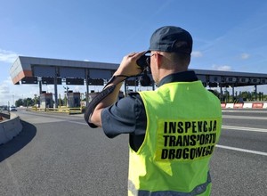 Są pierwsi zatrzymani za złamanie wakacyjnego zakazu jazdy. Służby kontrolują kierowców