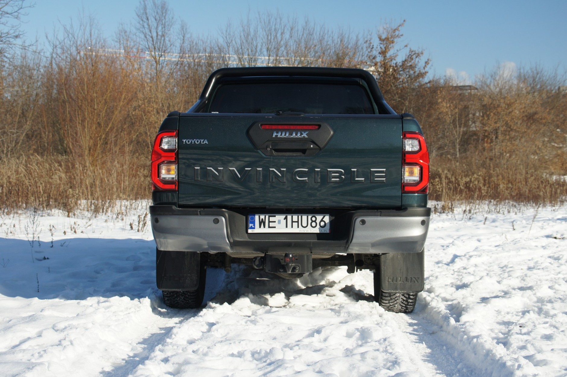 Toyota Hilux 2.8 D-4D MHEV Invincible