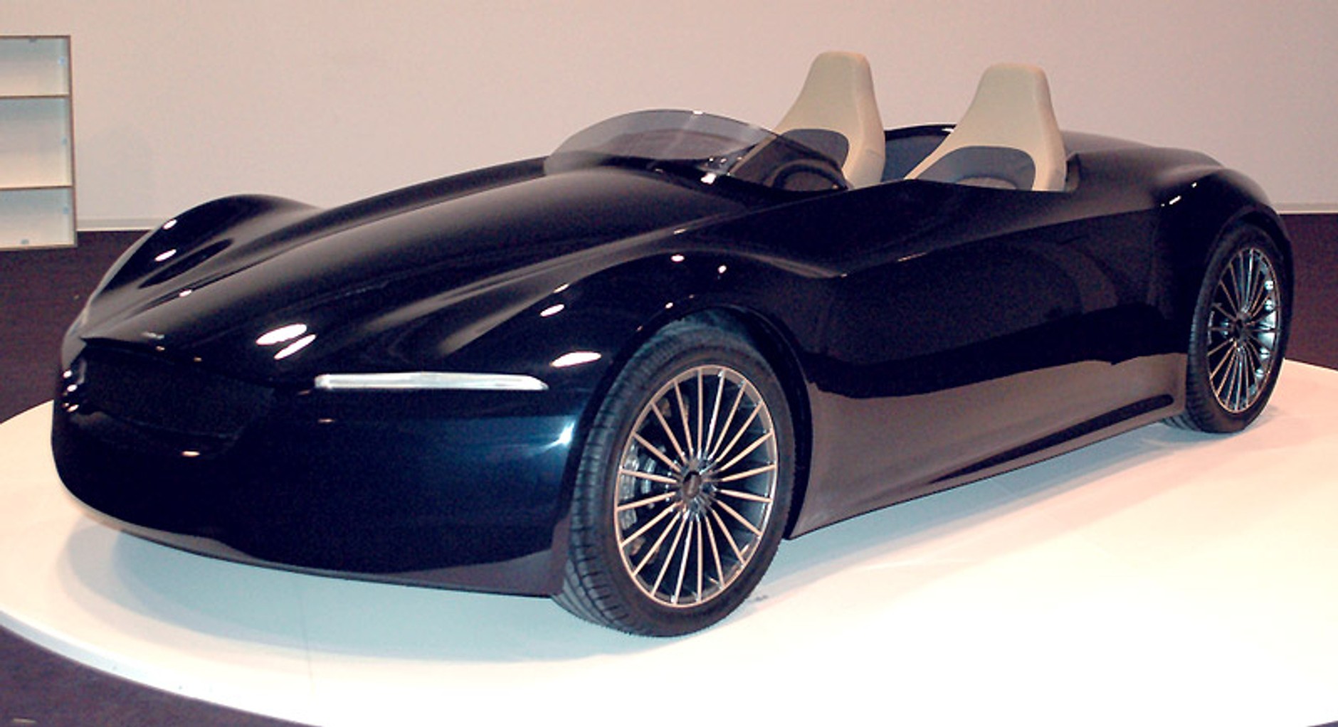 IDEA ERA: koncept z okazji 30-lecia