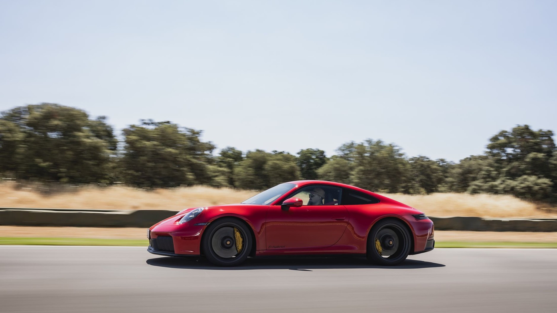 Porsche 911 Carrera 4 GTS