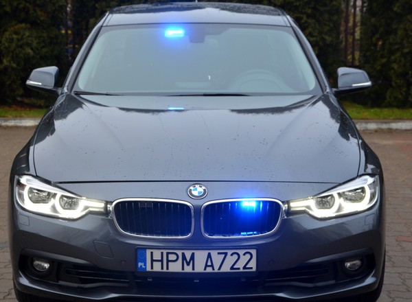 Policja ma problem z zakupem radiowozu. Powodem brak półprzewodników