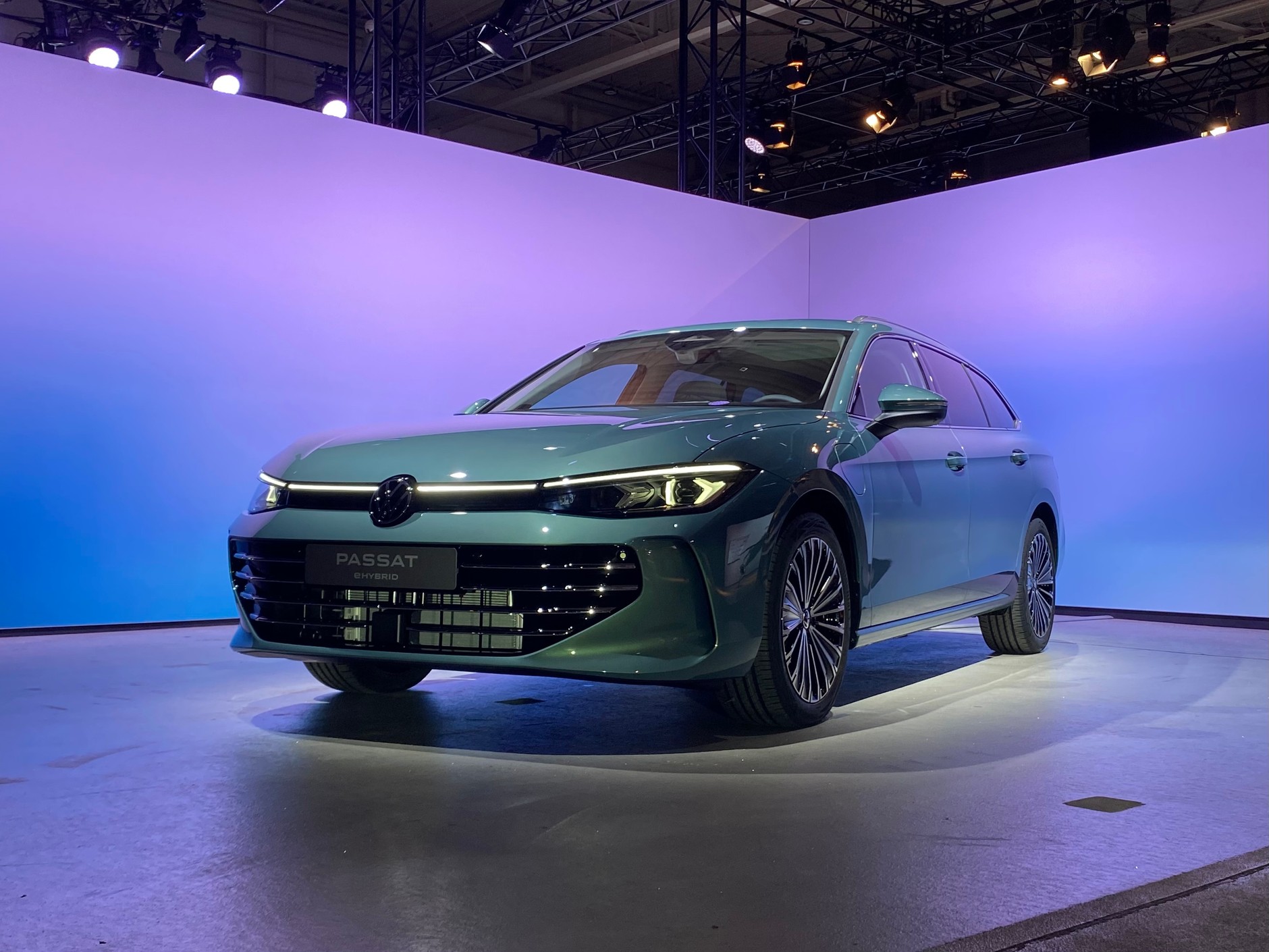 2024 Volkswagen Passat B9