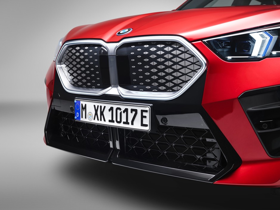 BMW iX2 (2024)