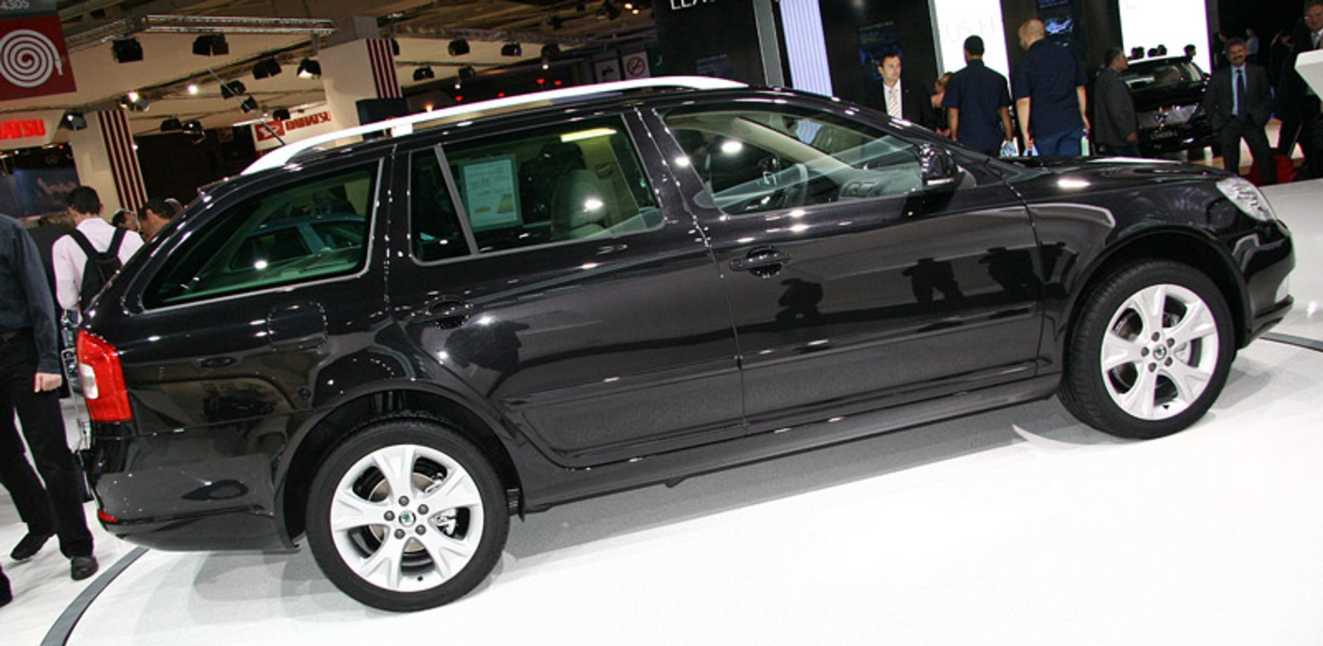 Paryż 2008: Śkoda Octavia – pierwsze wrażenia (zdjęcia ze stoiska)