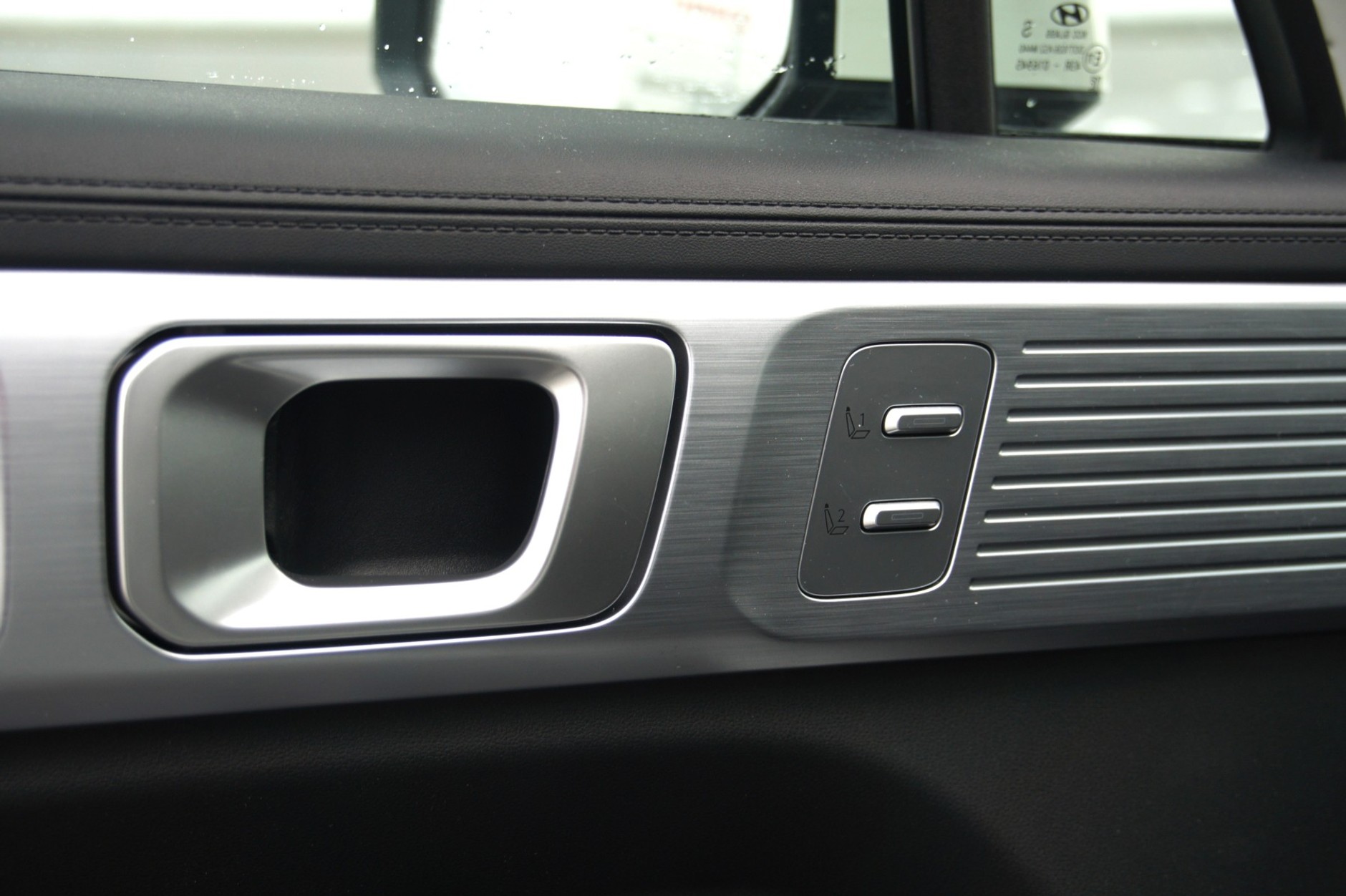 Hyundai Santa Fe Hybrid