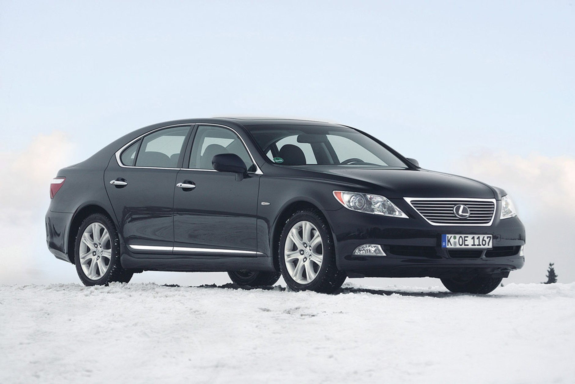 Ile naprawdę ważą samochody?