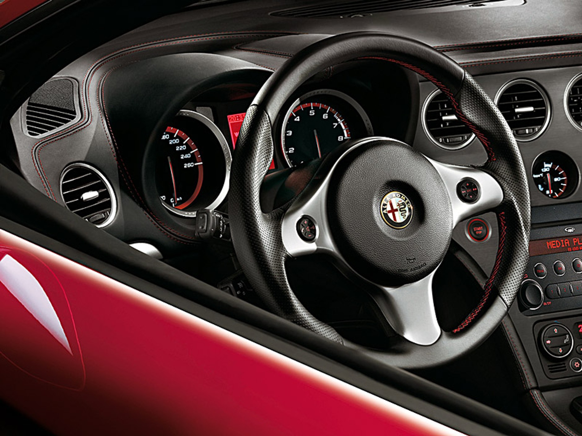 Paryż 2008: Alfa Romeo Brera TI - premiera luksusowego coupé