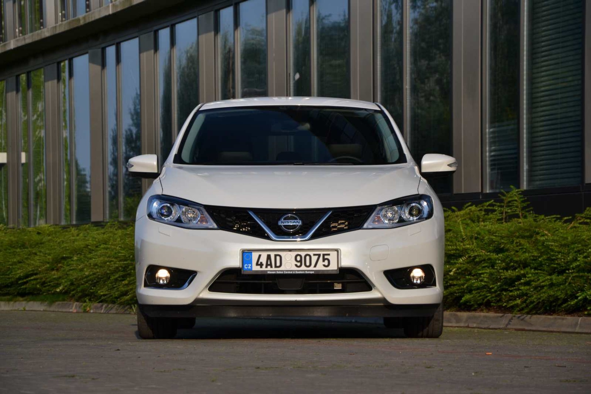 Nissan Pulsar - nowa oferta na rynku kompaktów. Pierwsza jazda