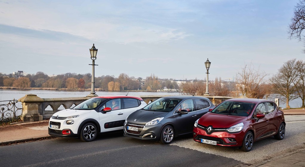 Citroen C3 kontra Peugeot 208 i Renault Clio
