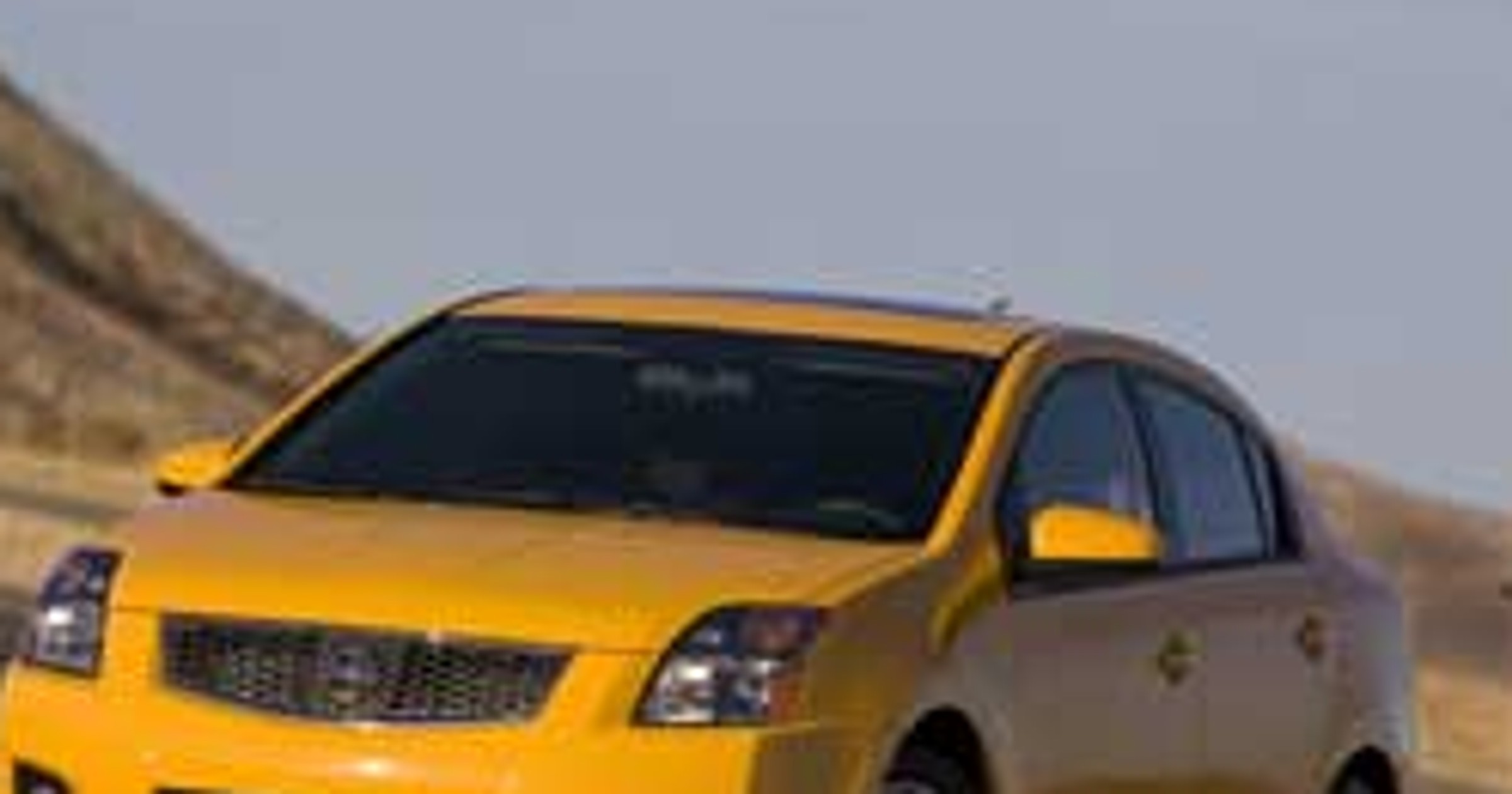 Nissan Sentra SE-R – kompaktowy i drapieżny
