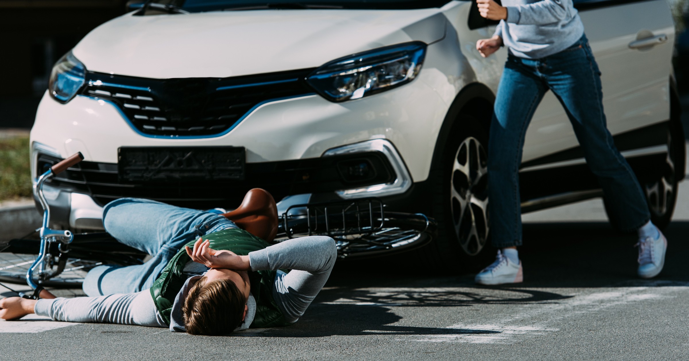 Wypadek z rowerem – zdjęcie ilustracyjne