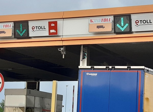 e-TOLL - wielu kierowców nie wyjedzie na drogi przez nowy system opłat