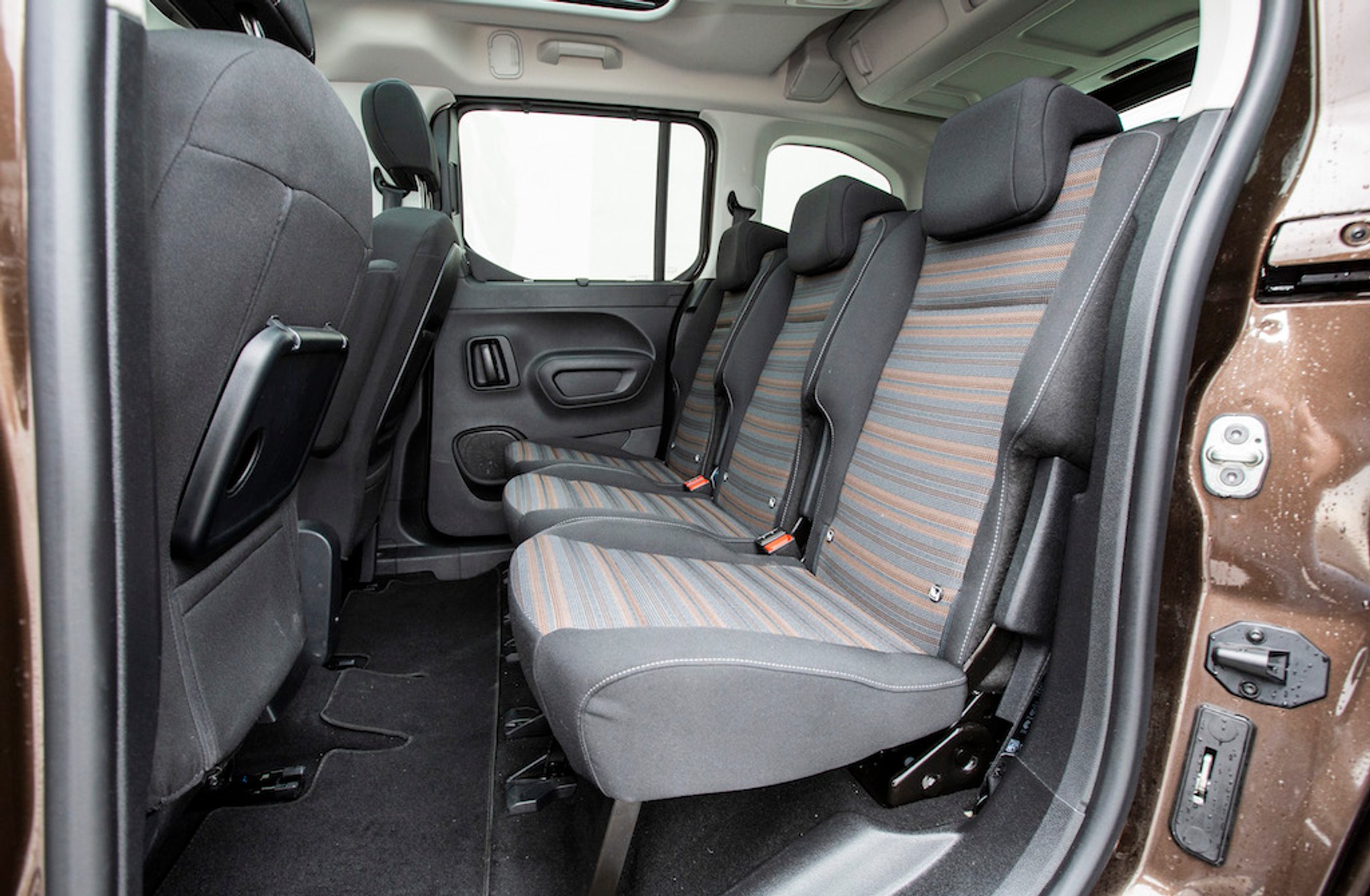 Opel Combo Life w stylu vana