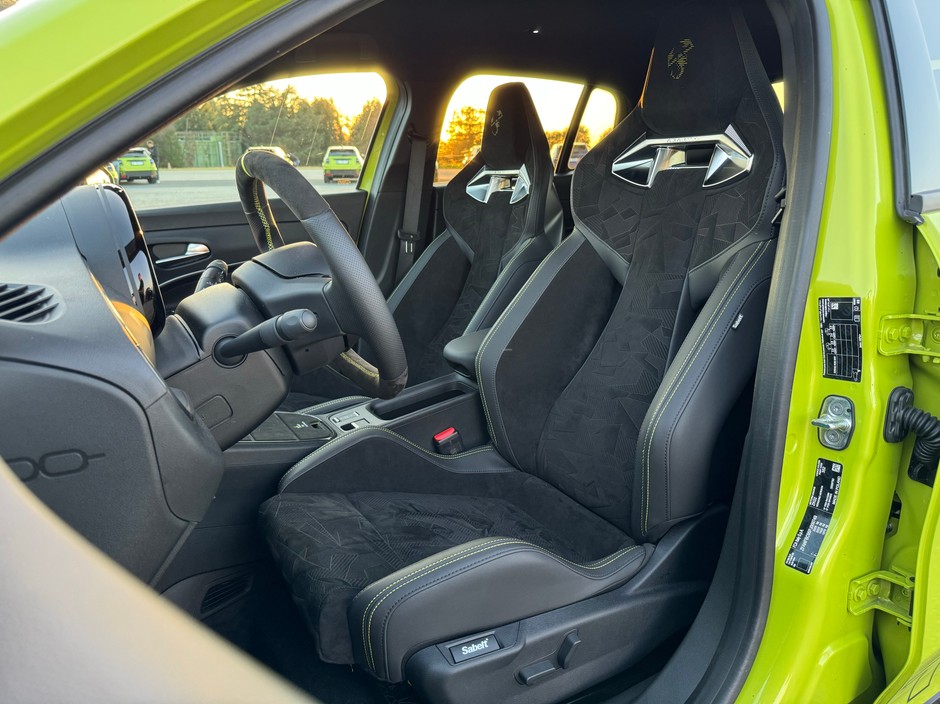 Abarth 600e