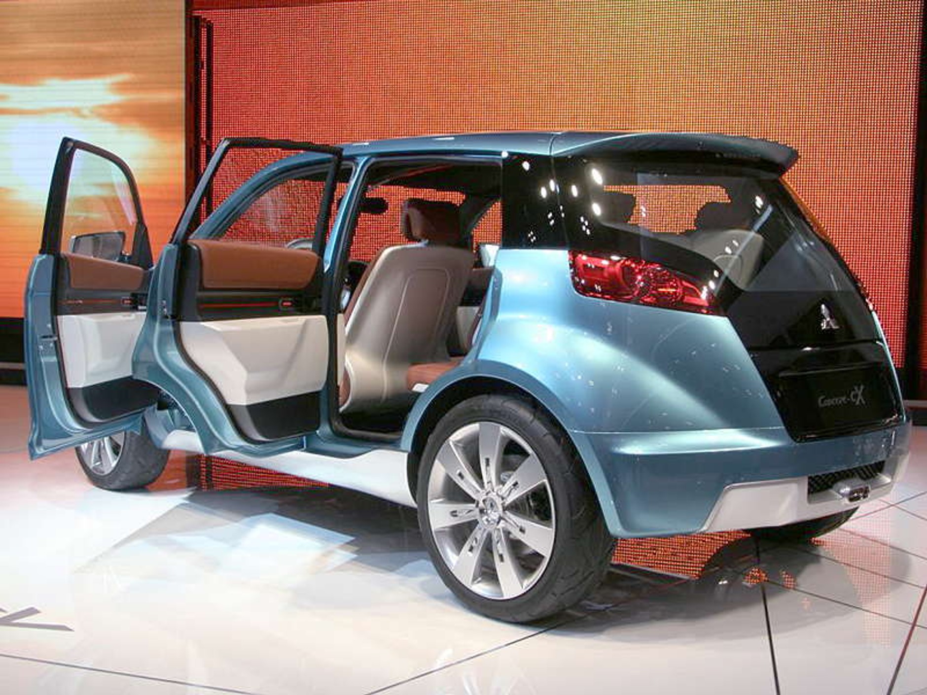 Tokio Motor Show 2007: druga tokijska fotogaleria nowości i prototypów (wideo)