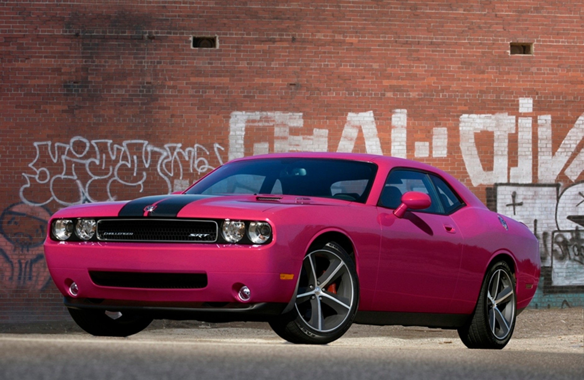 Dodge Challenger – czy jeździłaby nim Barbie?