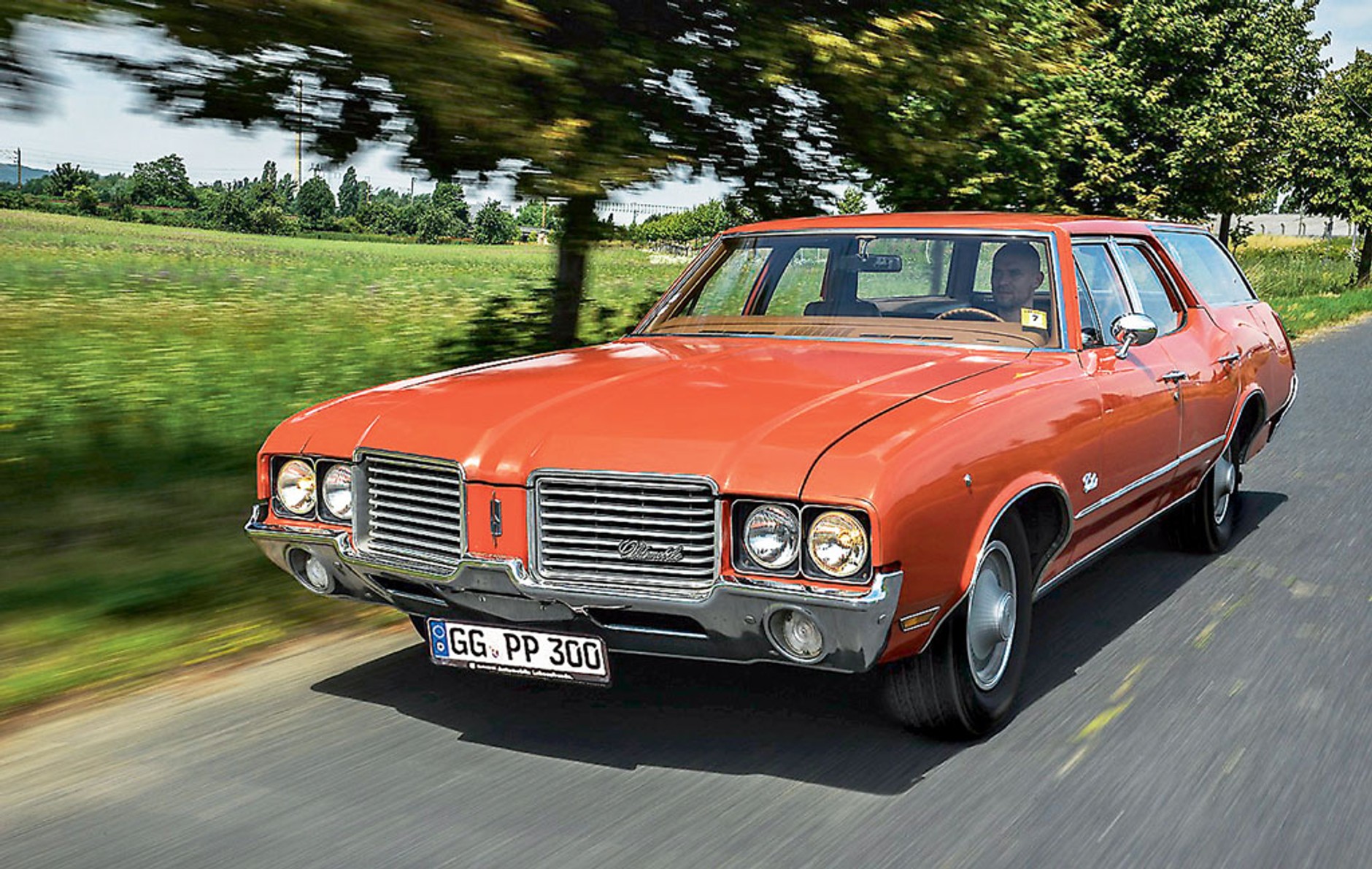 Oldsmobile Cutlass Cruiser - zaproszenie do Ameryki