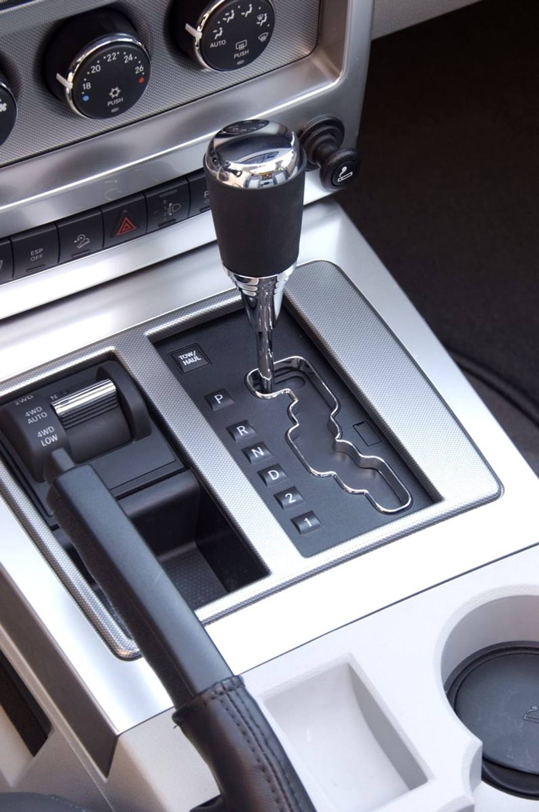 Jeep Cherokee na trasie Dakaru – pierwsze wrażenia z jazdy