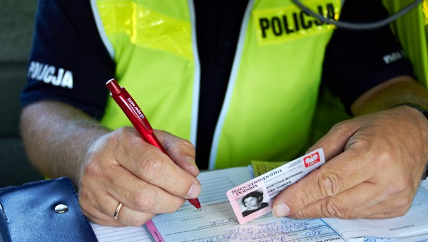 Czy mandaty powinny być wyższe?